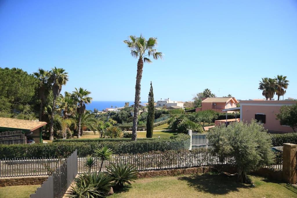 Villa Ossidiana Vicinissima Al Mare, Con Piscina Augusta Exterior photo